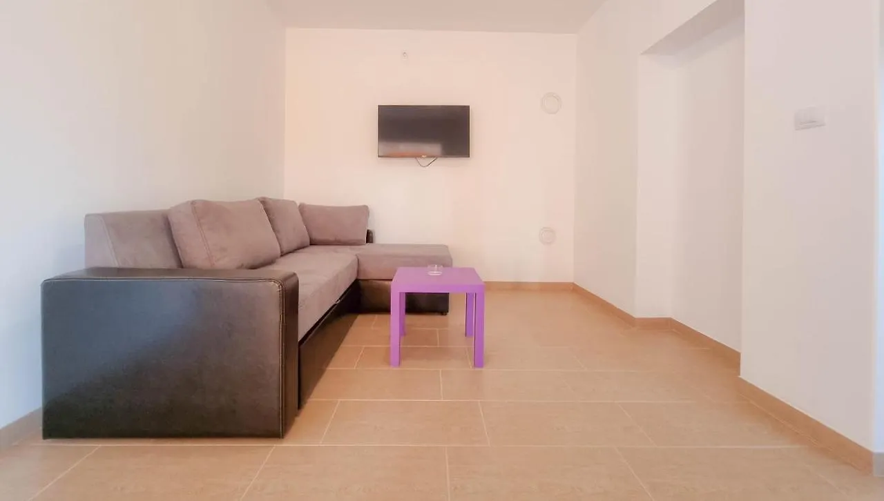 Skalinada Apartment Novigrad  0*, Novigrad (Istria) Croatia