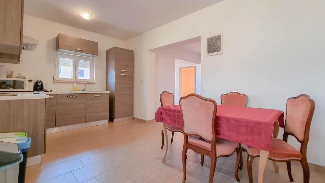 Skalinada Apartment Novigrad  Croatia